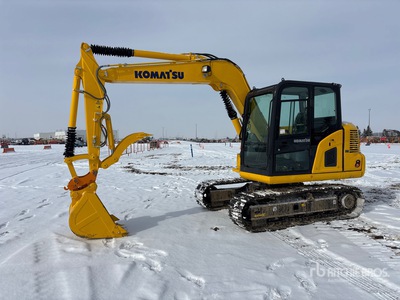 2010 Komatsu PC70-8 Excavatrice sur chenilles