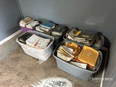 Quantity of (5) Bins of Repair Manuals Varios, tienda, almacen, consumidor