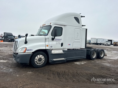 2016 Freightliner Cascadia 125 6x4 T/A Sleeper Truck Tractor