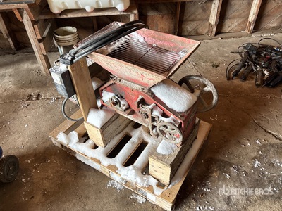 W-W 706-S Grain Roller Mill