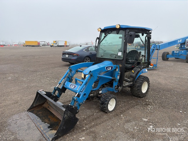 2022 LS Mtron MT125 Utility Tractor