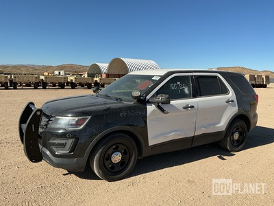 2016 Ford Explorer AWD سيارة رياضية متعددة الاستخدامات