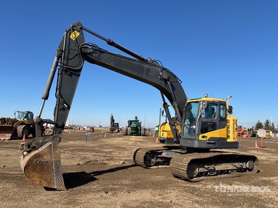 2014 Volvo ECR235DL Tracked Excavator