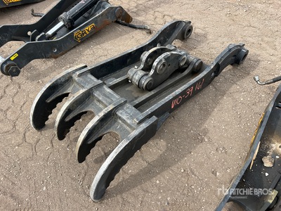 Sany SY-215 30 in Excavator Thumb