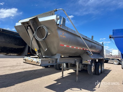 2017 Coras 28 ft Tri/A Remorque à benne basculante arrière