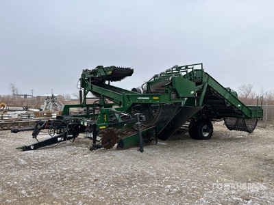 Lockwood 674 Pull Type 4 Row Macchina per la raccolta patate