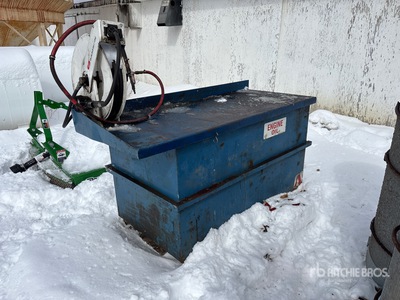 61 in X 32 in X 35 in Engine Oil Tank