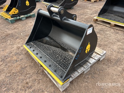 Trojan 80CL 48 in Q/C Cleanup Excavator Bucket - Fits Cat 307/308, Komatsu PC78/88 Deere/Hitachi 75/85, Case, New Holland, Kobelco SK80, Bobcat E80