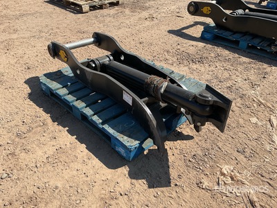 Trojan 120CL Hydraulic Excavator Thumb - Fits Cat 311/312/313/314, Kobelco 140, Deere/Hitachi ZX120/135, Case 130/135, Doosan DX140 (Unused)