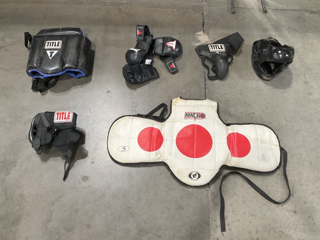 (21) Assorted Pieces of Sparring Equipment