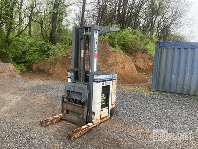 Barrett RRT134 Electric Forklift