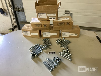 Box of E.J. Brooks 8904000S Antipilferage Seals