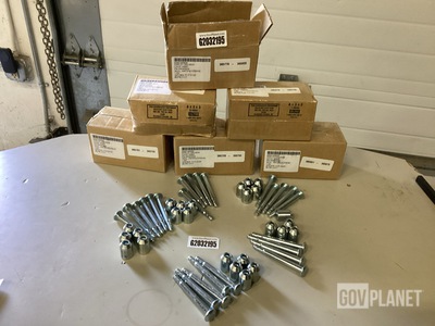 Box of E.J. Brooks 8904000S Anti-Pilferage Seals