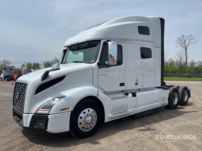 2020 Volvo VNL760 6x4 Tracteur Routier Couchette