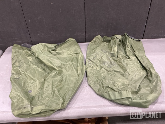 (70) Clothing Bags