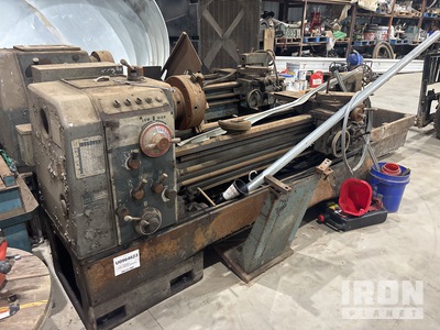 Howa Sangyo Co LTD 430x1500- Lathe