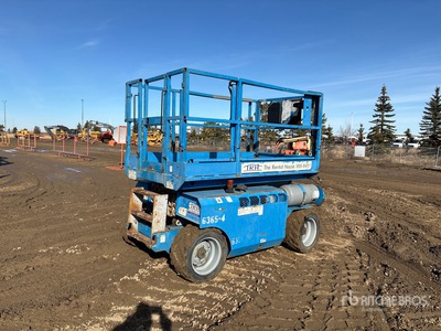 2008 Genie GS-2668 Dual Fuel Scissor Lift