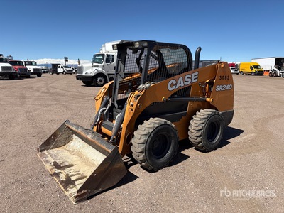 2019 Case SR240 Two-Speed Mini pala