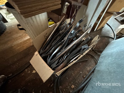 Quantity of Crop Lifters Varios, equipos para cultivos en hileras