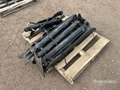 Quantity of (2) Hydraulic Rostro per escavatore