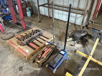 Quantity of Floor Gato