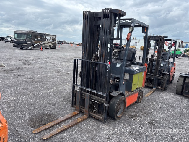 2016 Toyota 8FBCU25 3280 lb Electric Forklift