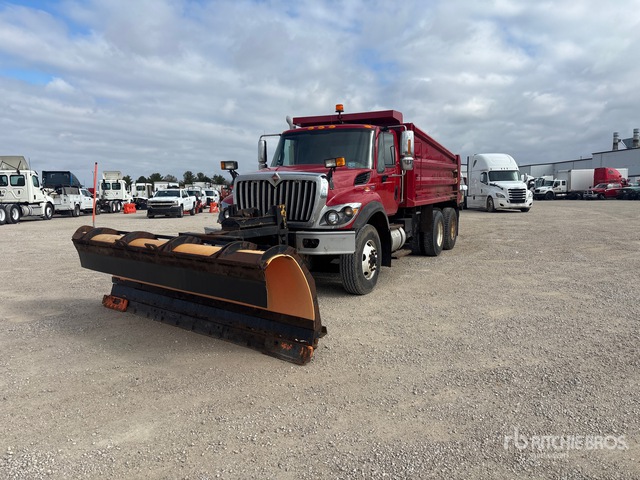 2009 International 7400 6x4 Snow Plow Truck