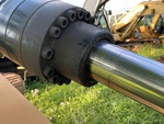 Hydraulics with Bucket Cylinder