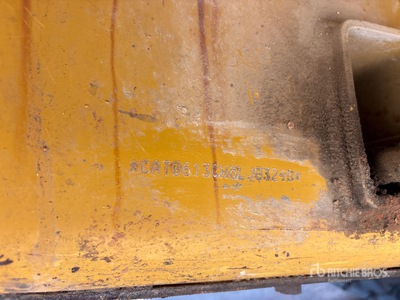 2006 Cat 613C 4X2 Water Wagon