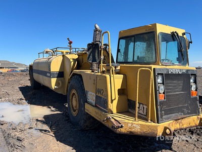 2006 Cat 613C 5000 gal Water Wagon