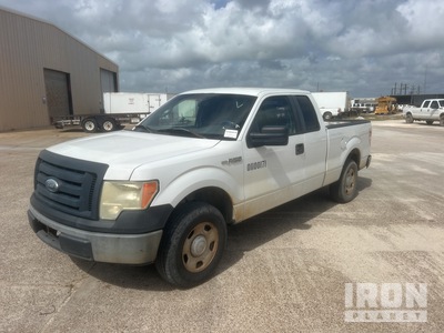 2010 Ford F-150 XL 4x2 Extended Cab Pickup