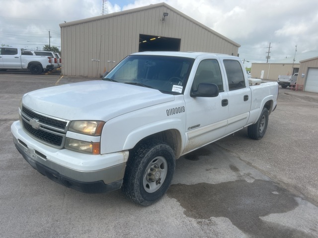 2006 Chevrolet 1500HD 4x2 Crew Cab Pickup