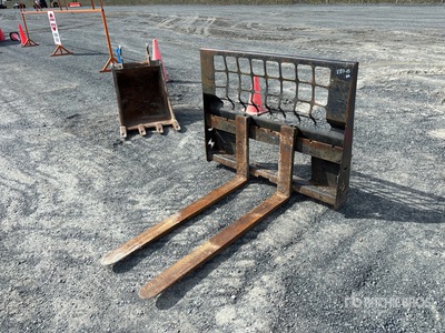 48 in Fourches pour chargeuse à différentiel