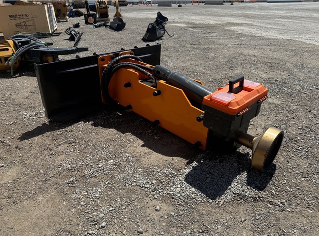 2026 GIYI GY-SPD Skid Steer Post Driver (Unused)