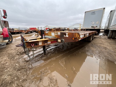 1991 Towmaster 15T 30 ft T/A Remolque Portamaquinaria