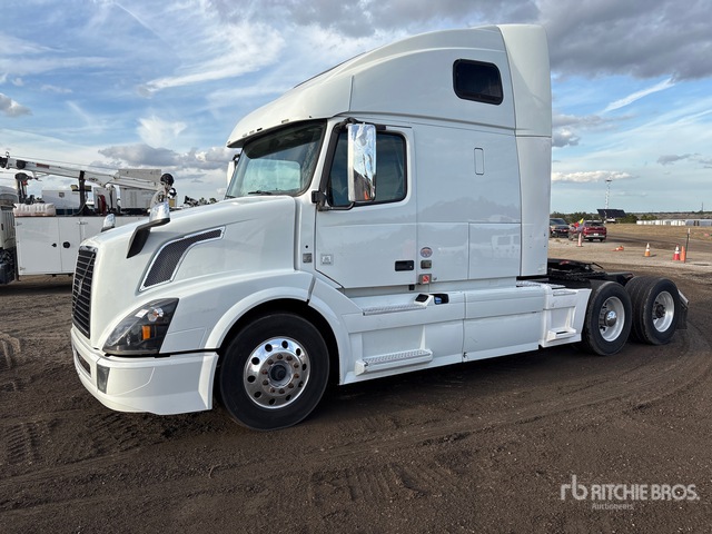 2018 Volvo Vnl 670 2018 Volvo Vnl670 6X4 T/A Sleeper Truck Tractor