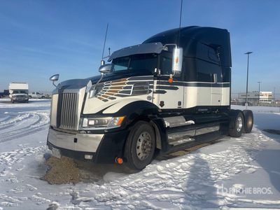 2018 Western Star 5700 6x4 T/A Sleeper Truck Tractor