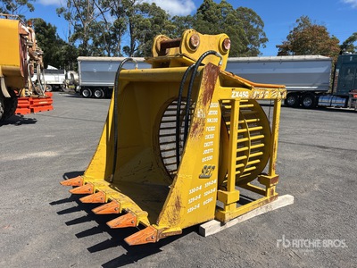 SEC 1700 mm Q/C Excavator Screening Bucket