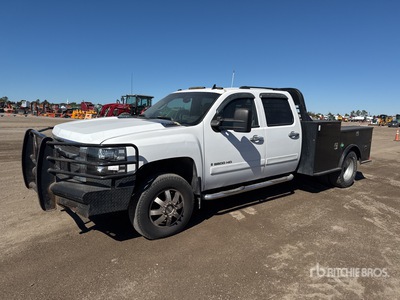 2008 Chevrolet Silverado 3500HD 4x4 Crew Cab Flatbed Truck