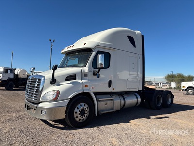 2018 Freightliner Cascadia 113 6x4 T/A Sleeper Truck Tractor