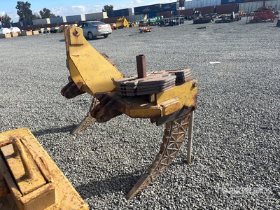 66 in 3-Point 2 Shank Ripper