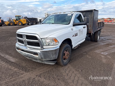 2016 Ram 3500 4x4 Flatbed Truck