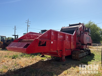 2017 Rotochopper B66T Tracked Horizontal Grinder