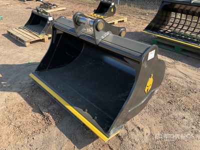 Trojan 120CL 60 in Q/C Cleanup Excavator Bucket - Fits Cat 311/312/313/314, Kobelco 140, Deere/Hitachi ZX120/135, Case 130/135, Doosan DX140 (Unused)
