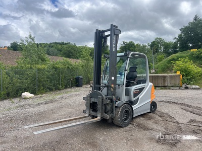 Still RX60-40 600 4000 kg Chariot Elevateur Electrique avec retourneur et translateur Electric Forklift