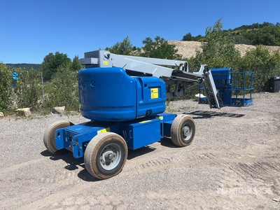 2012 Genie Z45/25 2WD Electric Nacelle Articulee Electrique Articulating Boom Lift