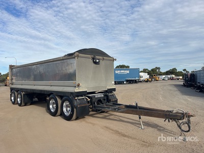 2017 Shephard 8 m Quad Dog kiep aanhangwagen