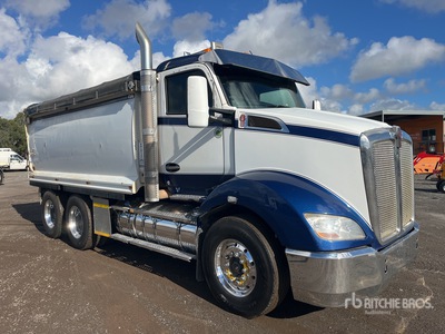 2016 Kenworth T409 6x4 T/A Camión dumper