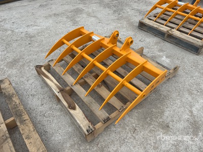 2026 GIYI 46 in Excavator Rake - Fits Cat 303 (Unused)