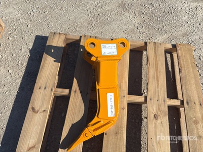 2026 GIYI Excavator Ripper - Fits Cat 303 (Unused)